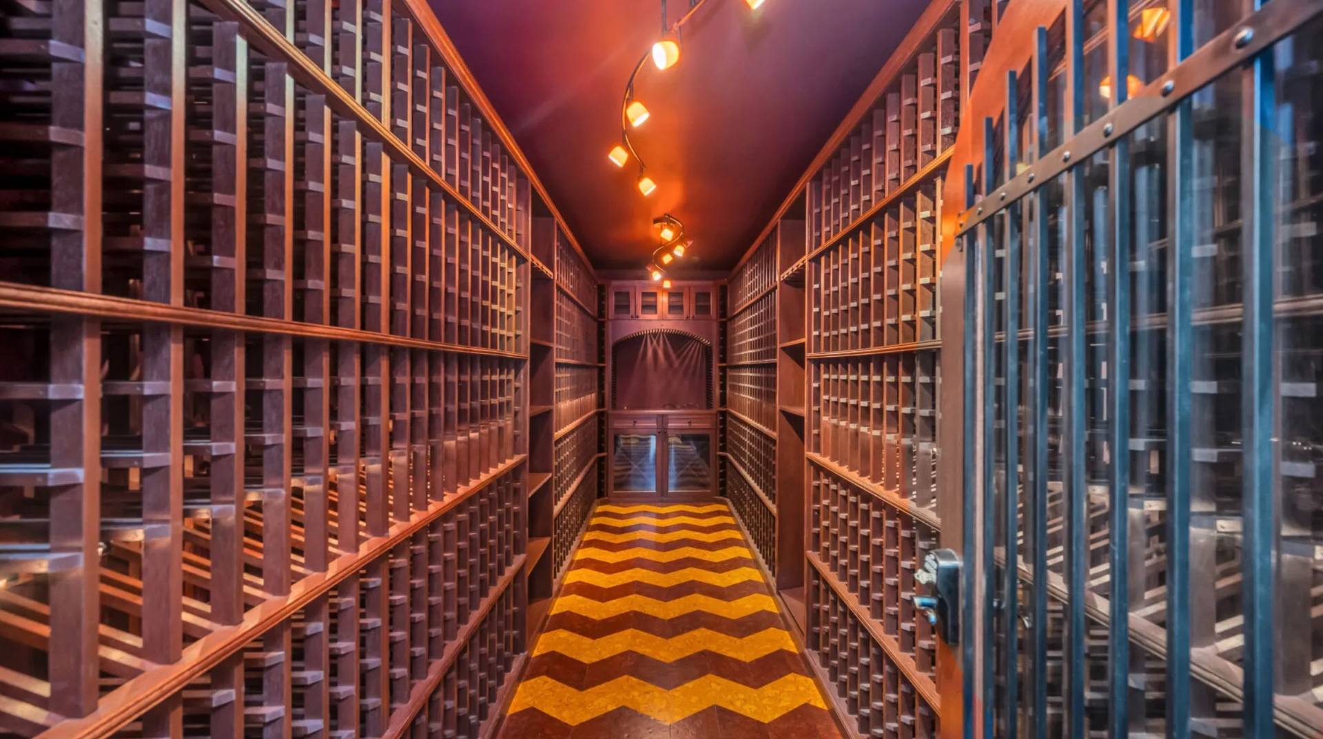 118 WATER MILL TOWD RD