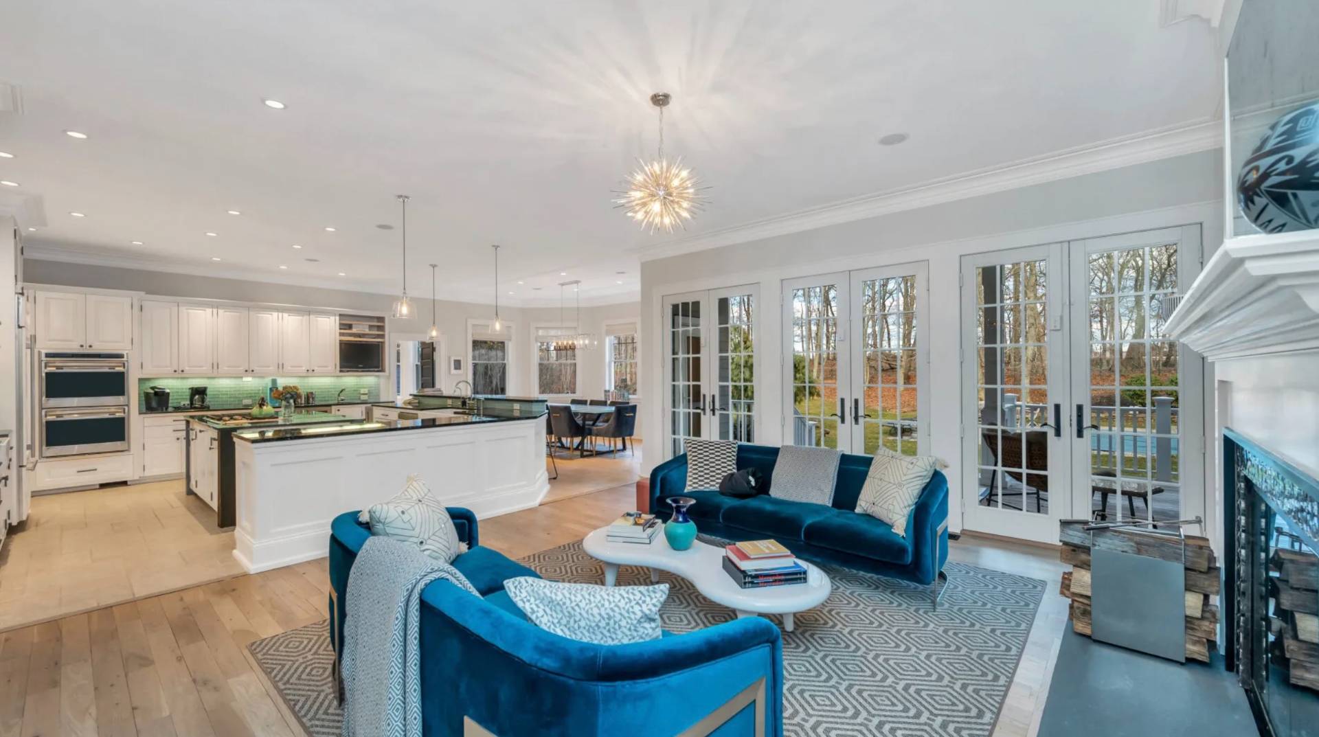 118 WATER MILL TOWD RD