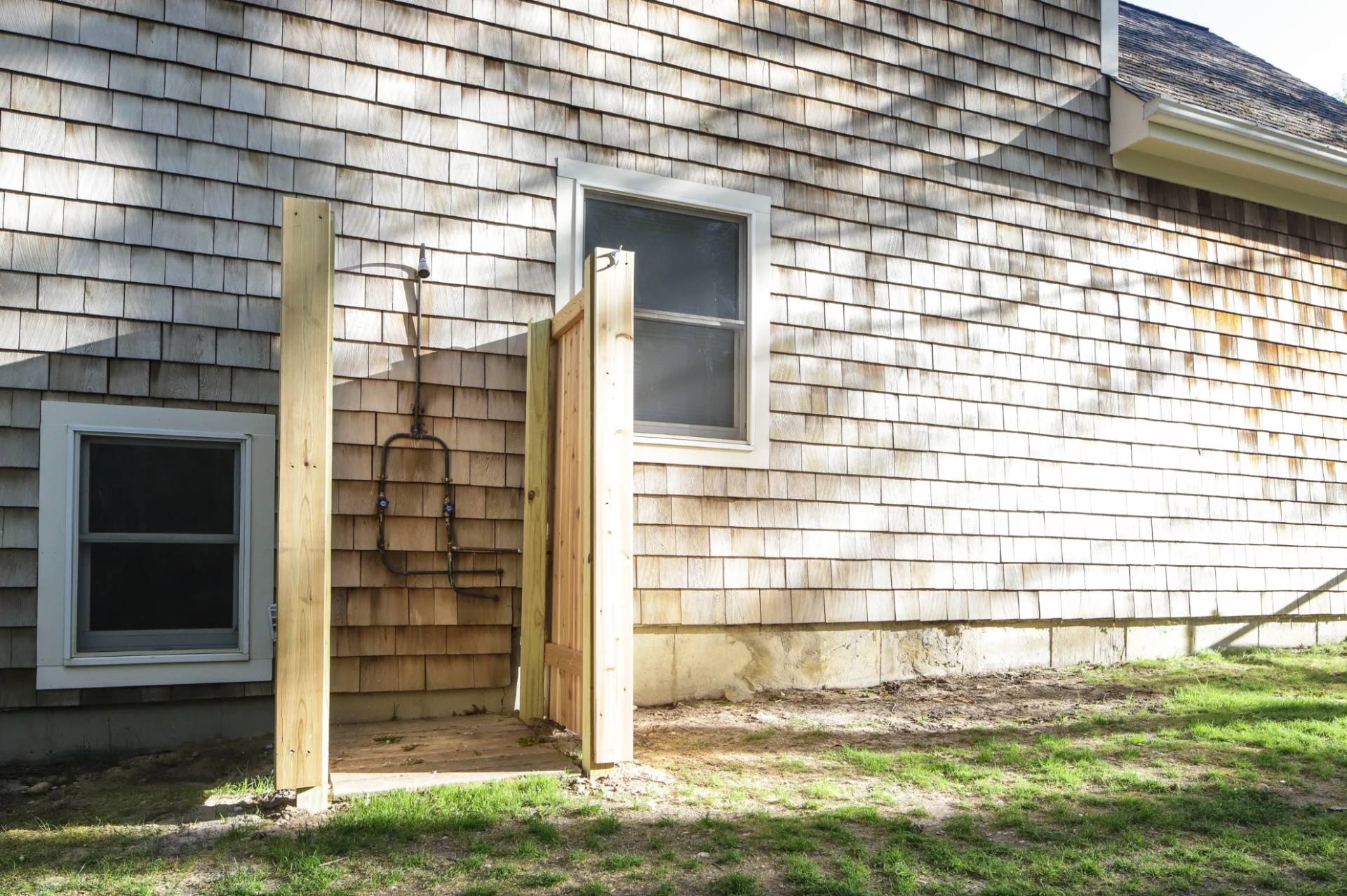 233 WATER MILL TOWD RD