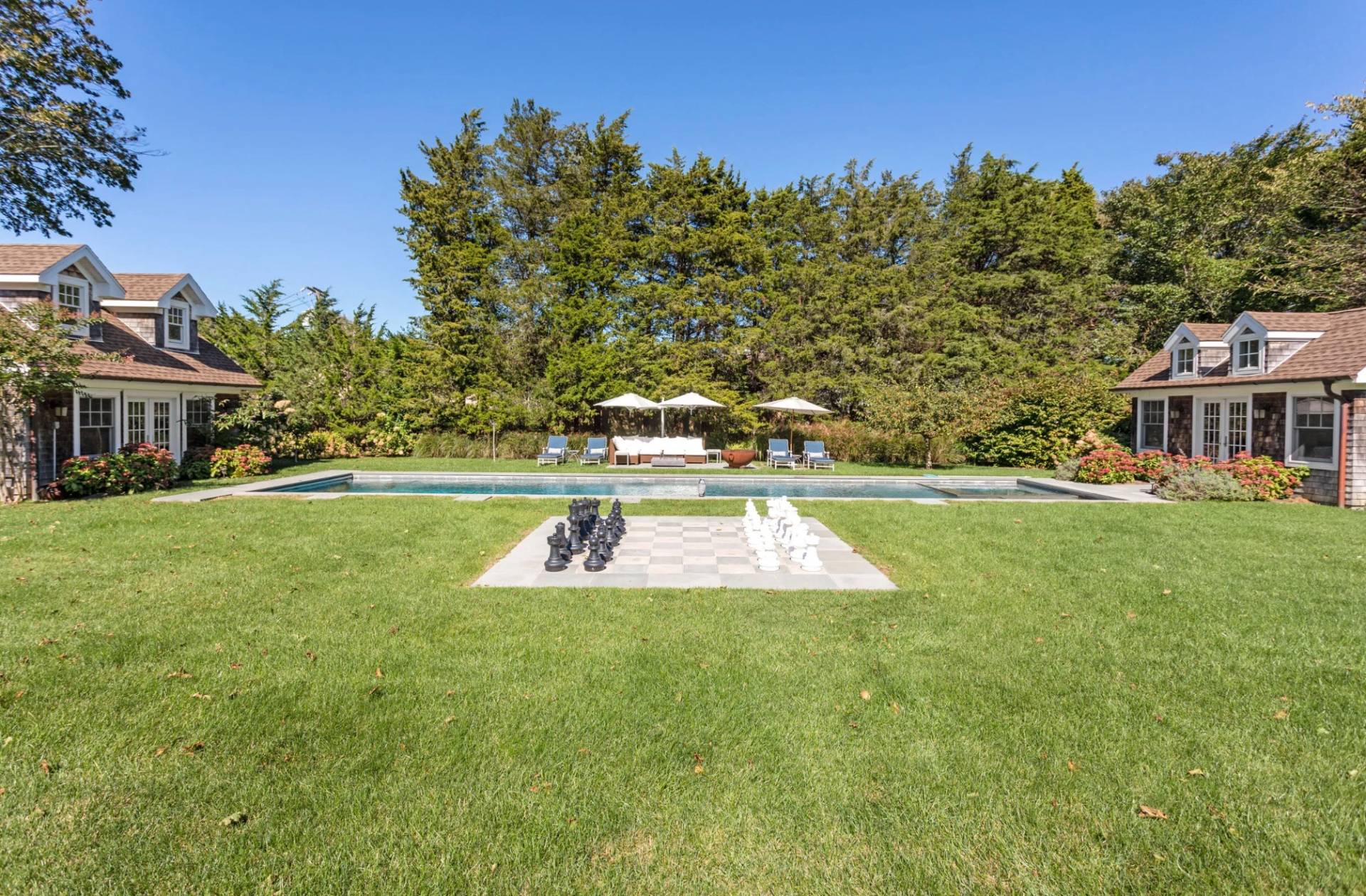 61 SKIMHAMPTON RD