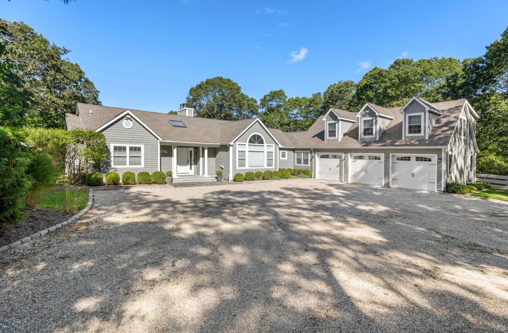 22 Blueberry Knoll Ln