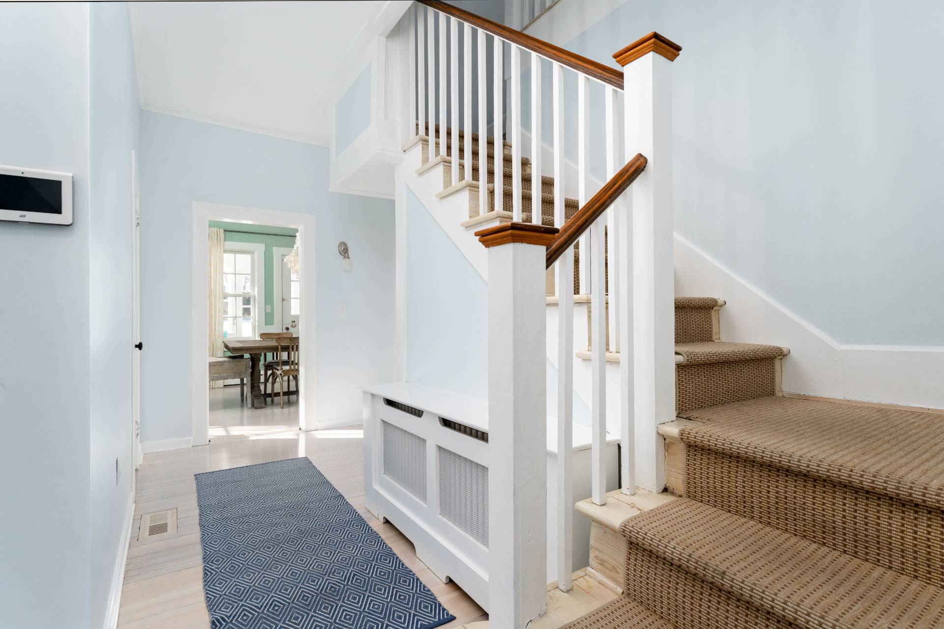 80 Tuckahoe Lane