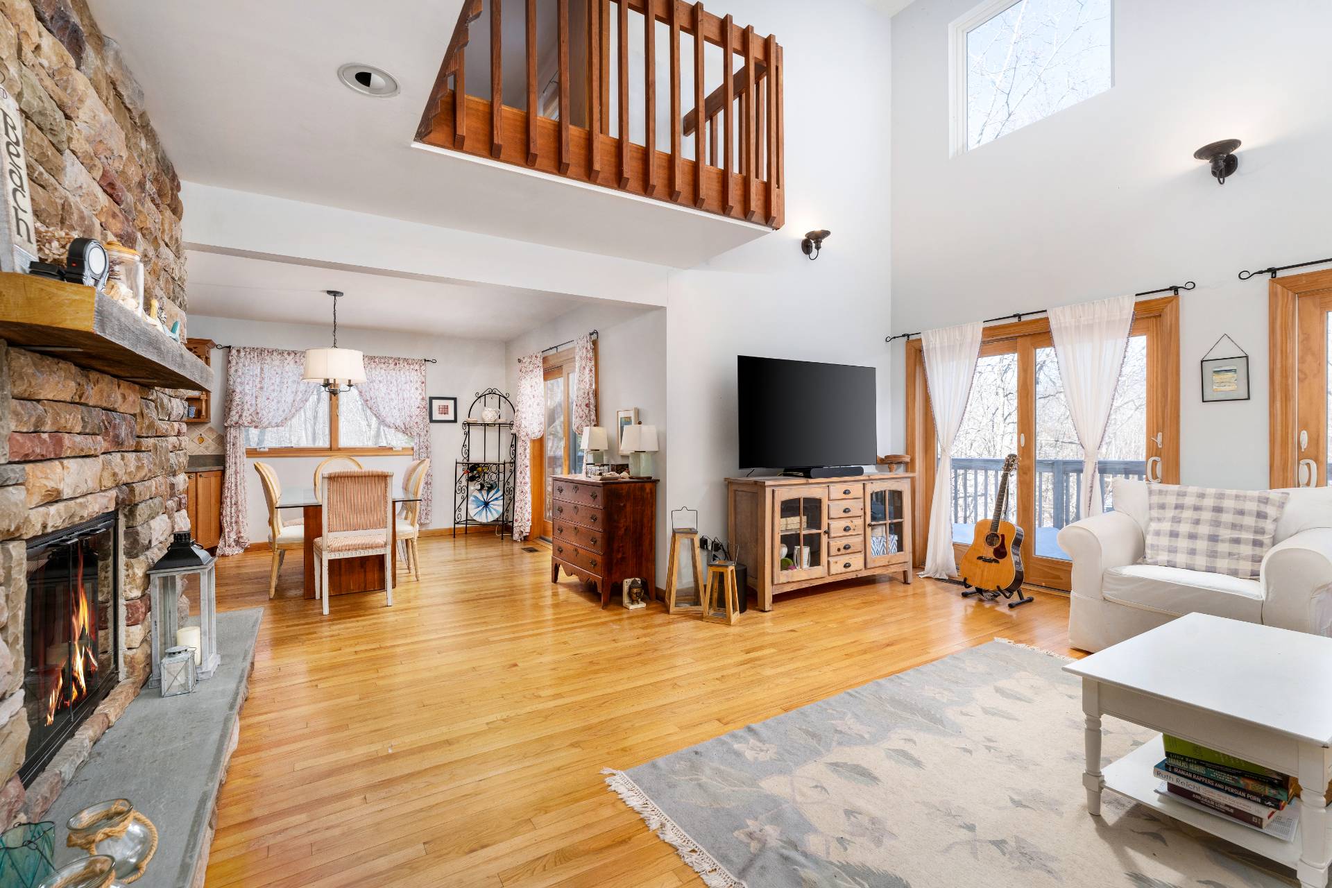 48 Island View Drive West