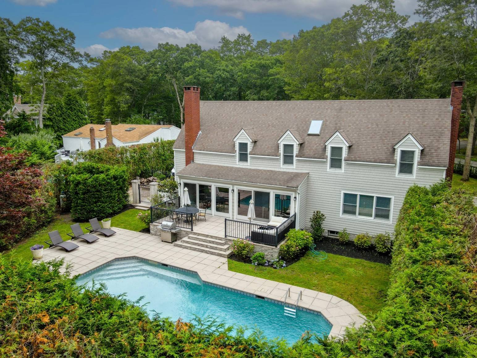 103 WARFIELD WAY