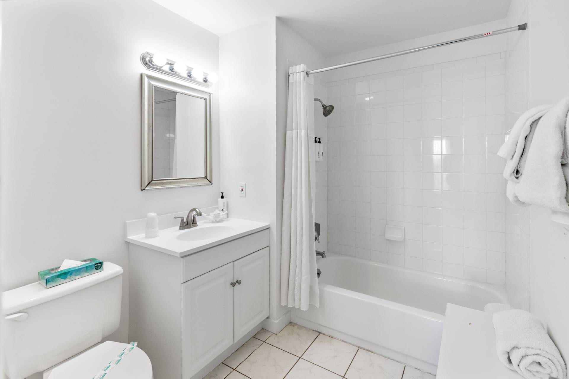 2166 Montauk Hwy Unit 75