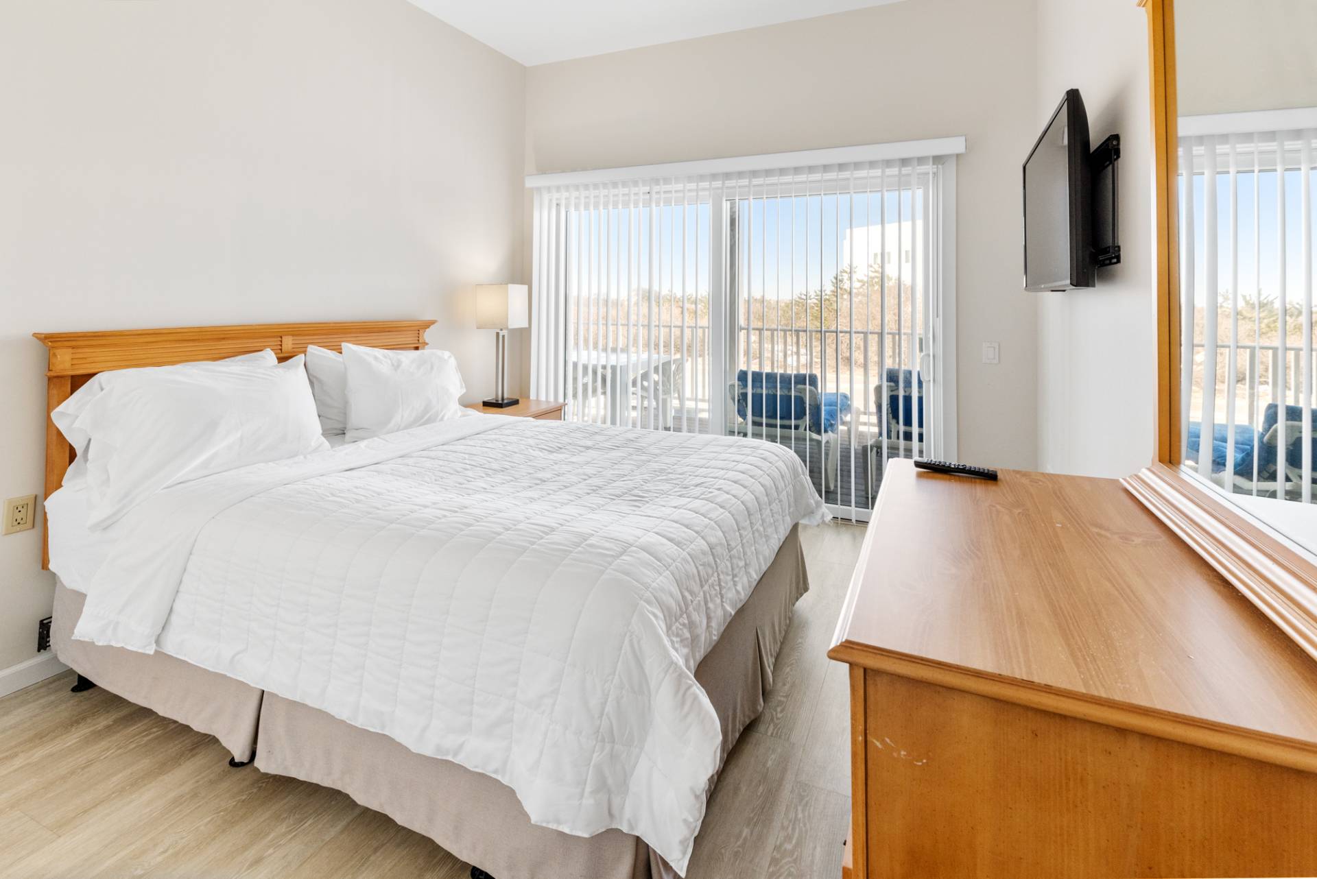 2166 Montauk Hwy Unit 75