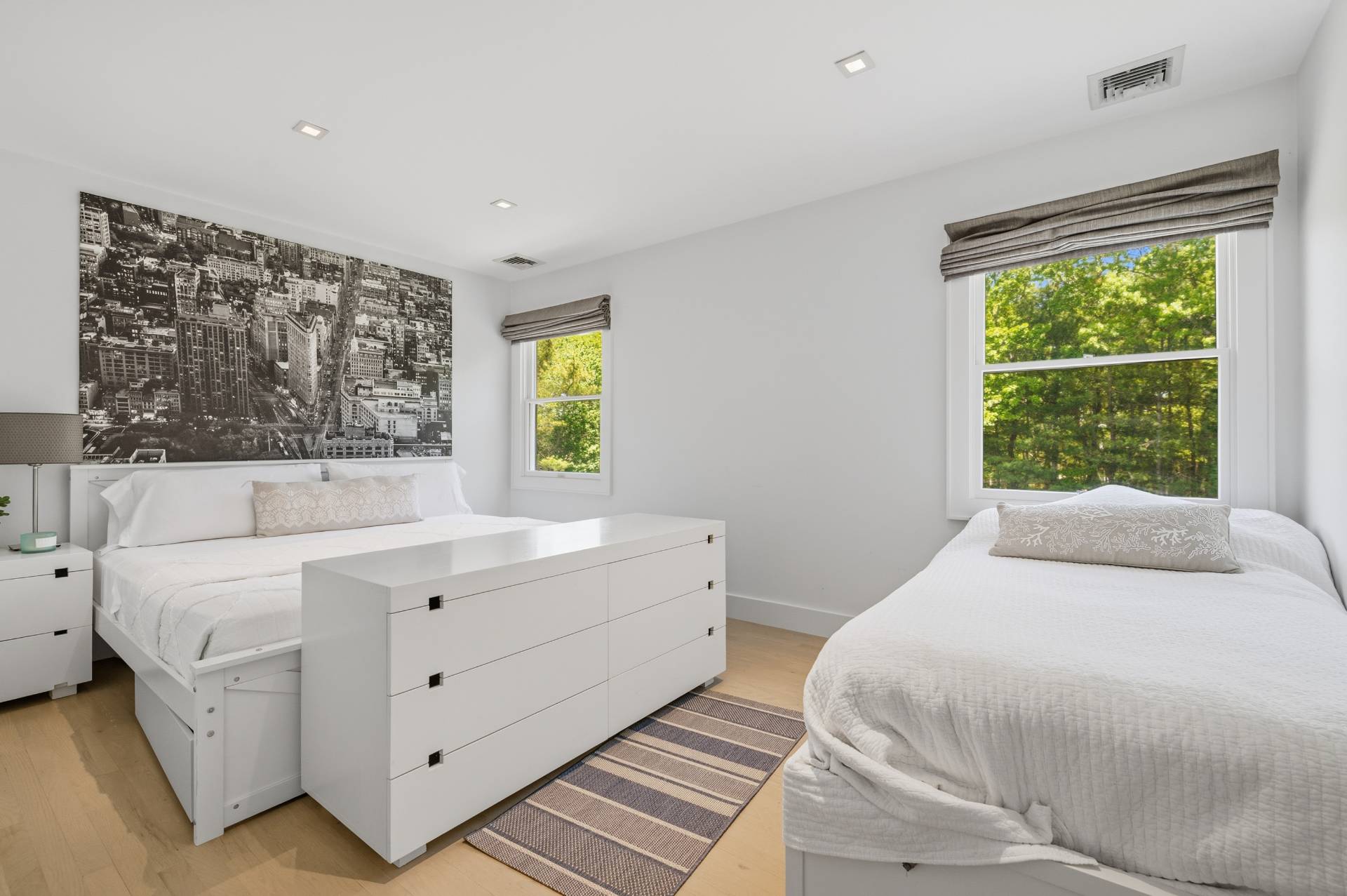 100 WAINSCOTT NORTHWEST RD