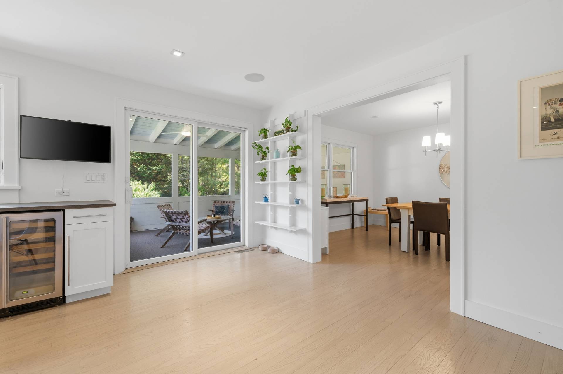 100 WAINSCOTT NORTHWEST RD