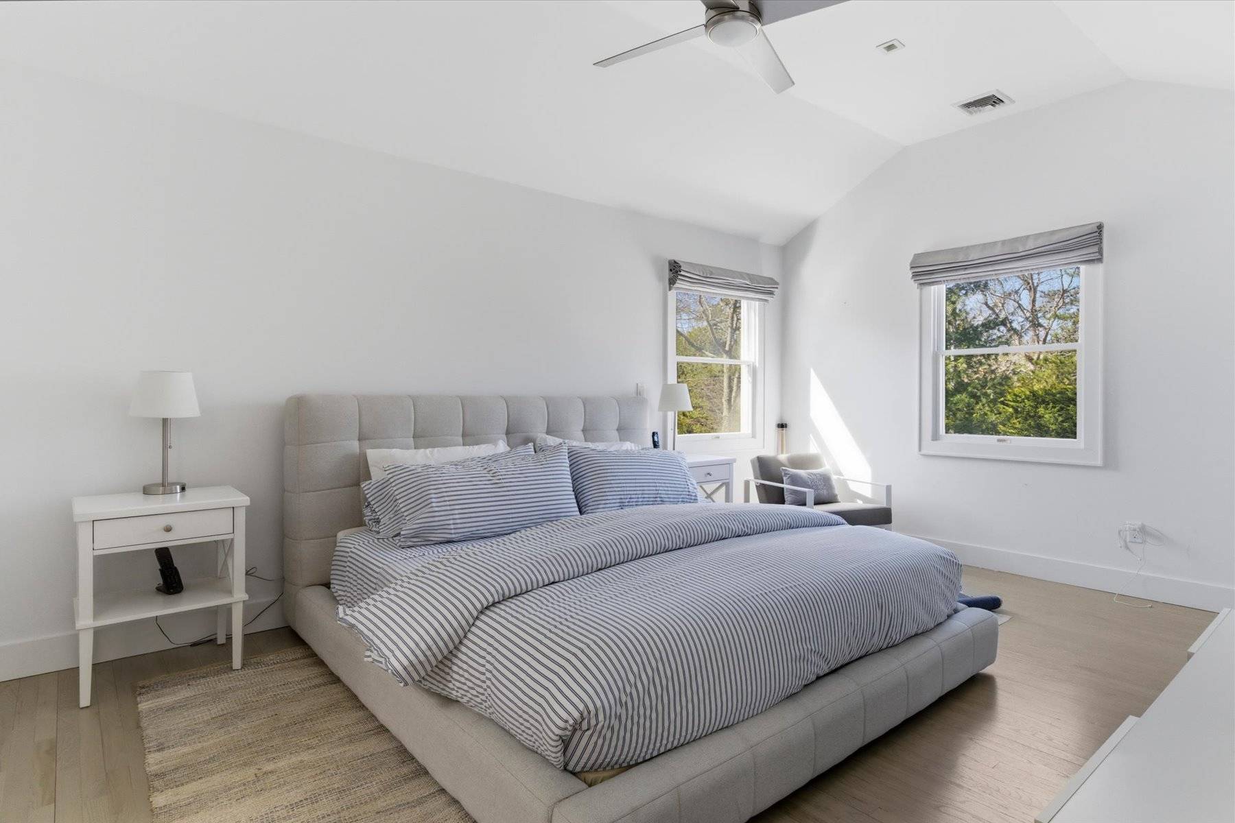 100 WAINSCOTT NORTHWEST RD