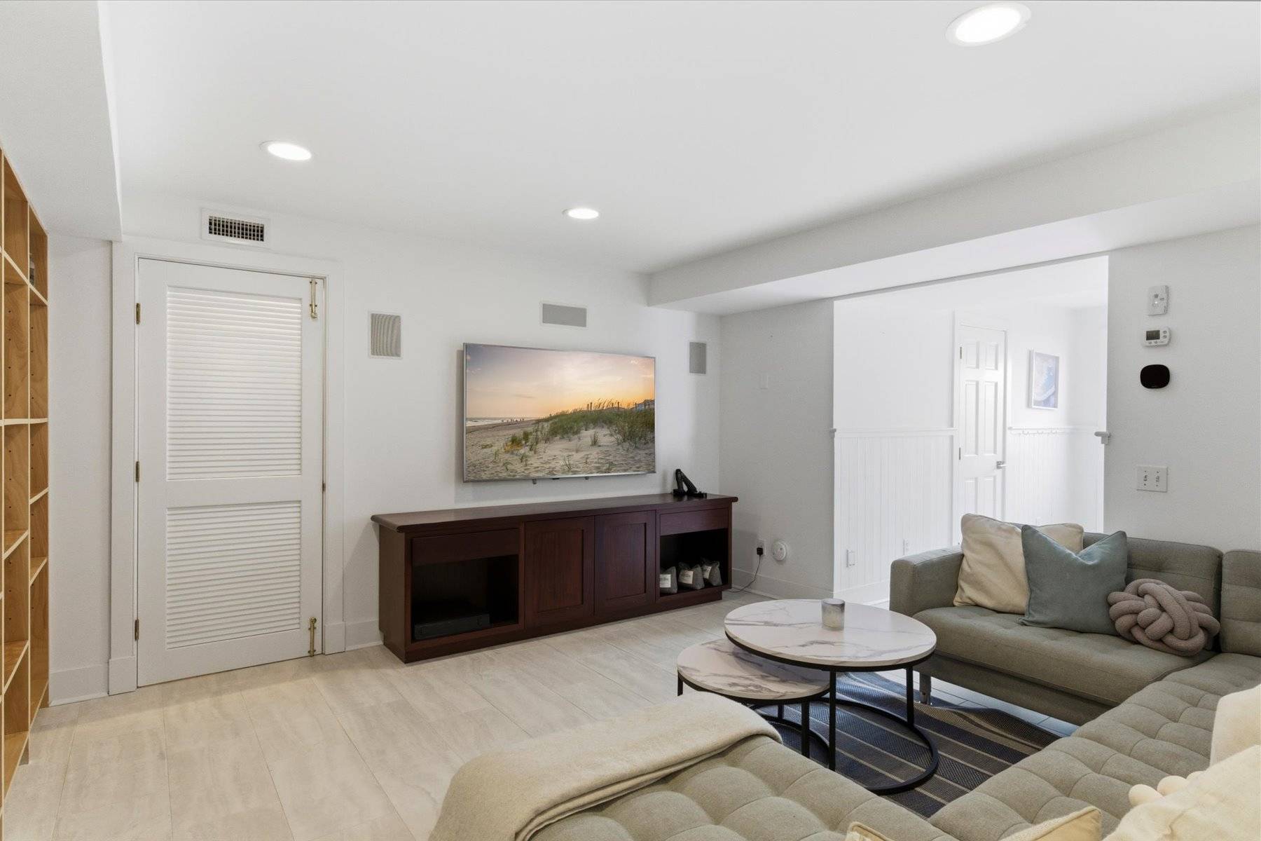 100 WAINSCOTT NORTHWEST RD