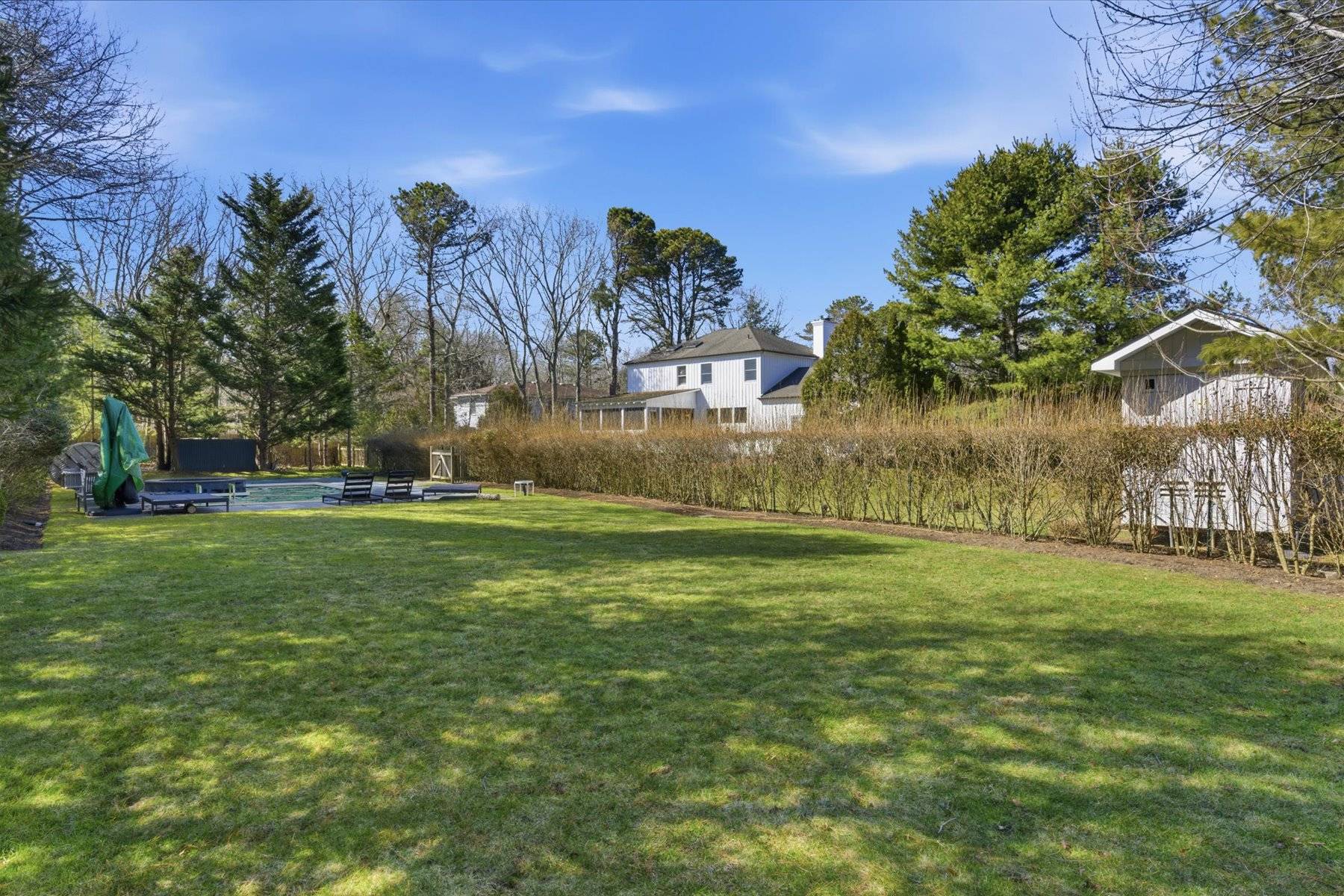 100 WAINSCOTT NORTHWEST RD