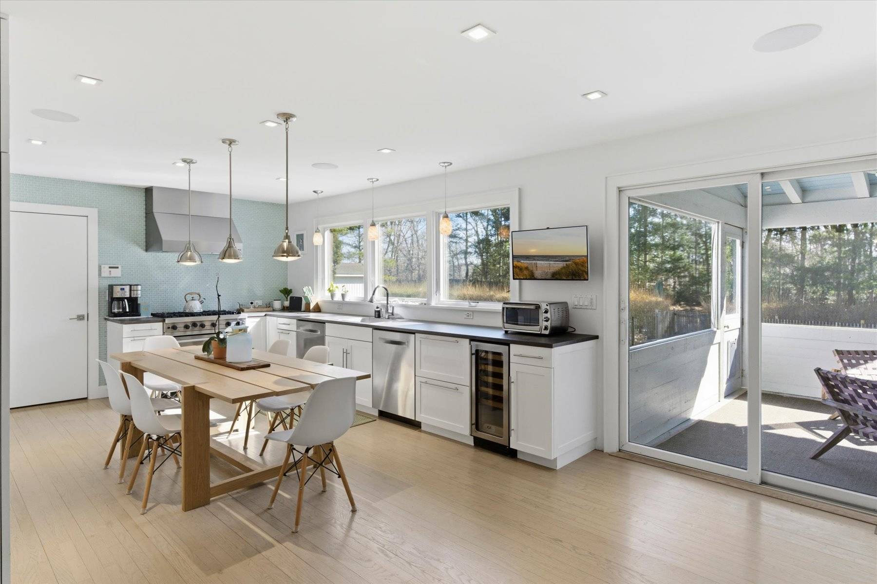 100 WAINSCOTT NORTHWEST RD