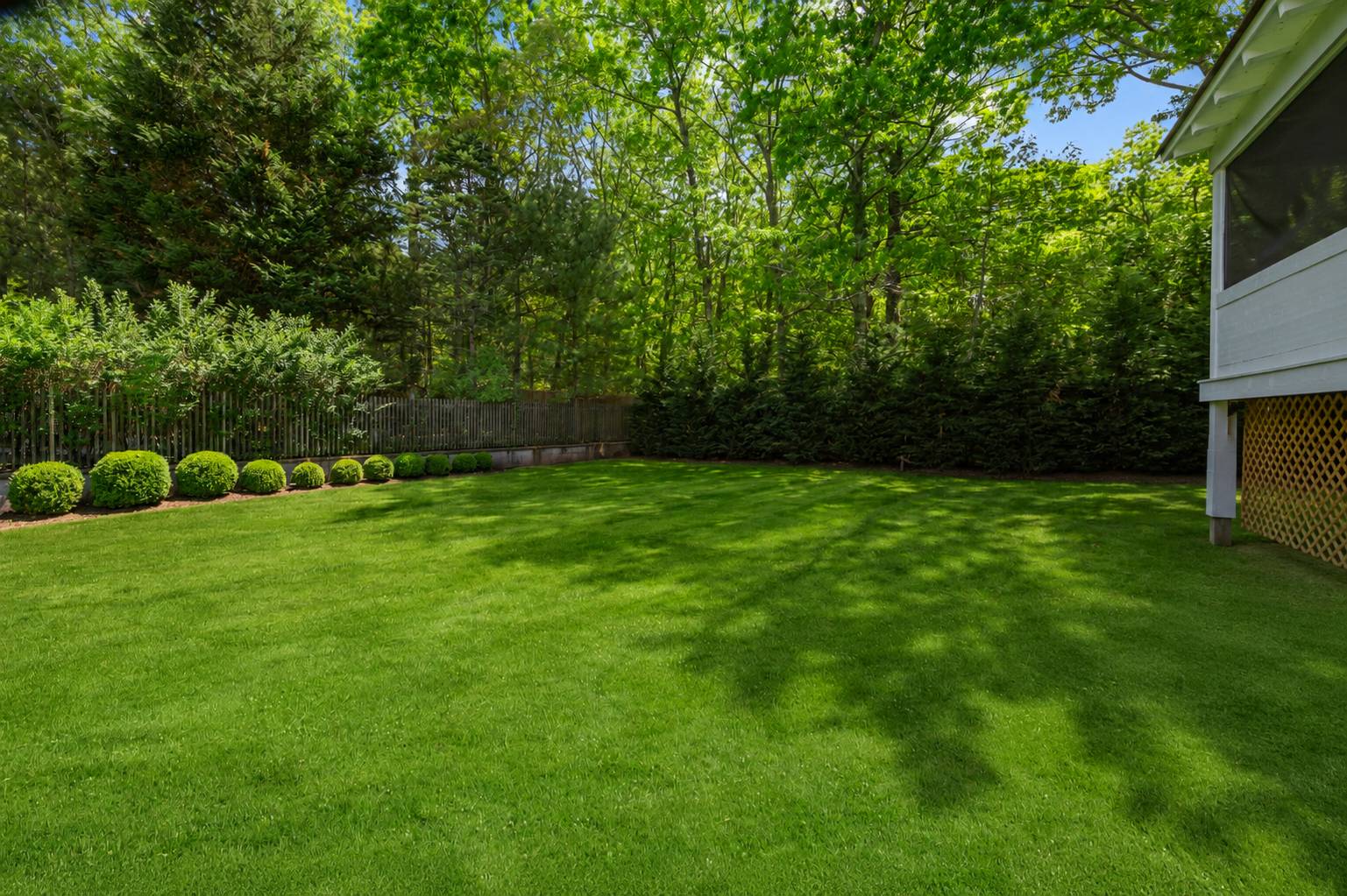 100 WAINSCOTT NORTHWEST RD