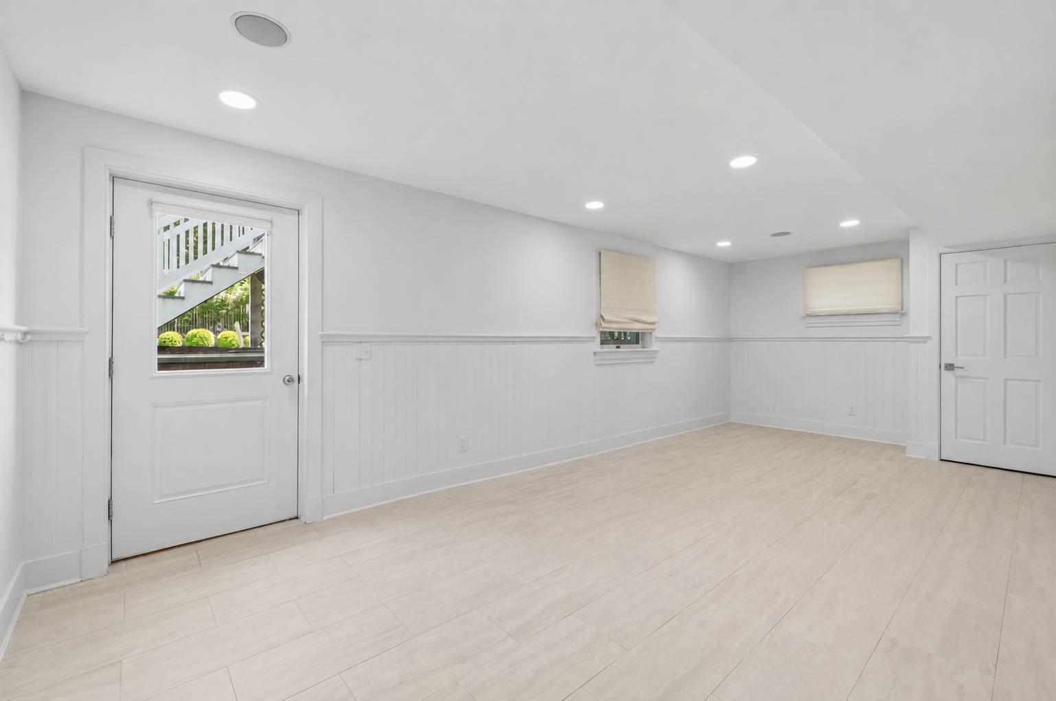 100 WAINSCOTT NORTHWEST RD