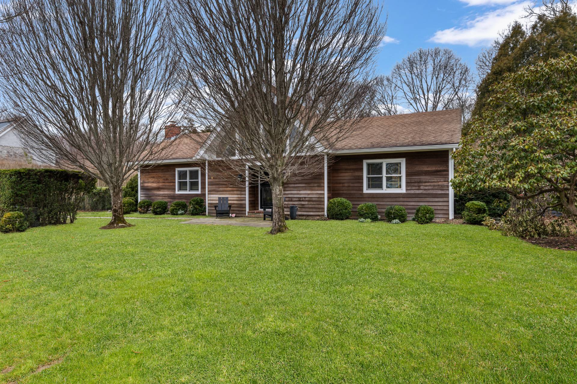 15 BOXWOOD ST
