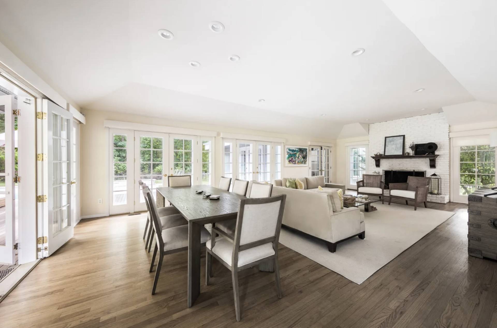 5 RANCH CT