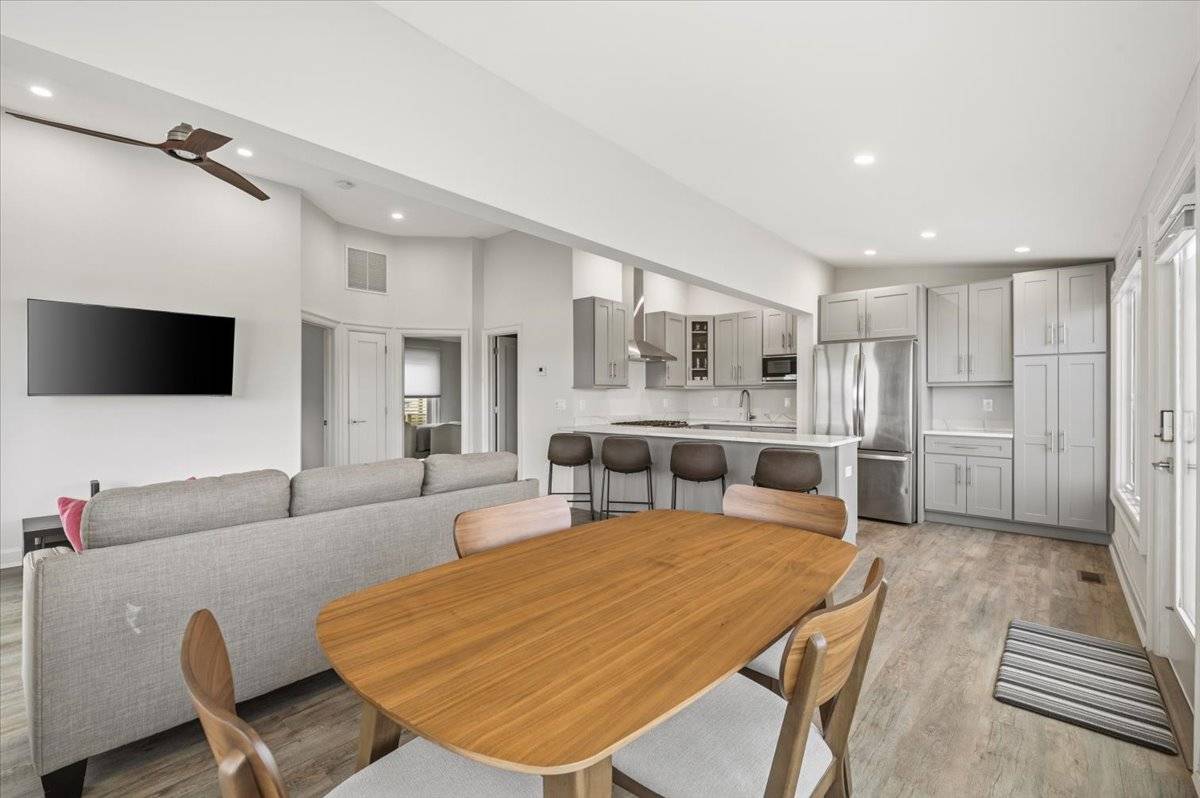 73 W. Tiana Road, #11