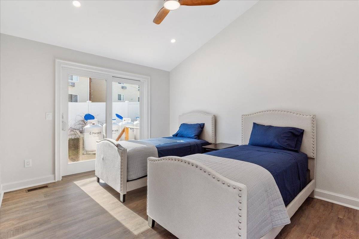73 W. Tiana Road, #11
