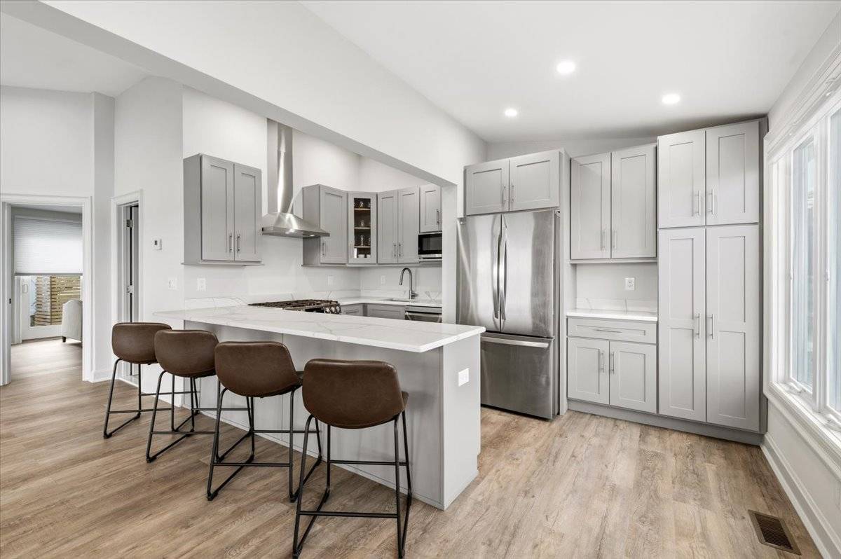 73 W. Tiana Road, #11