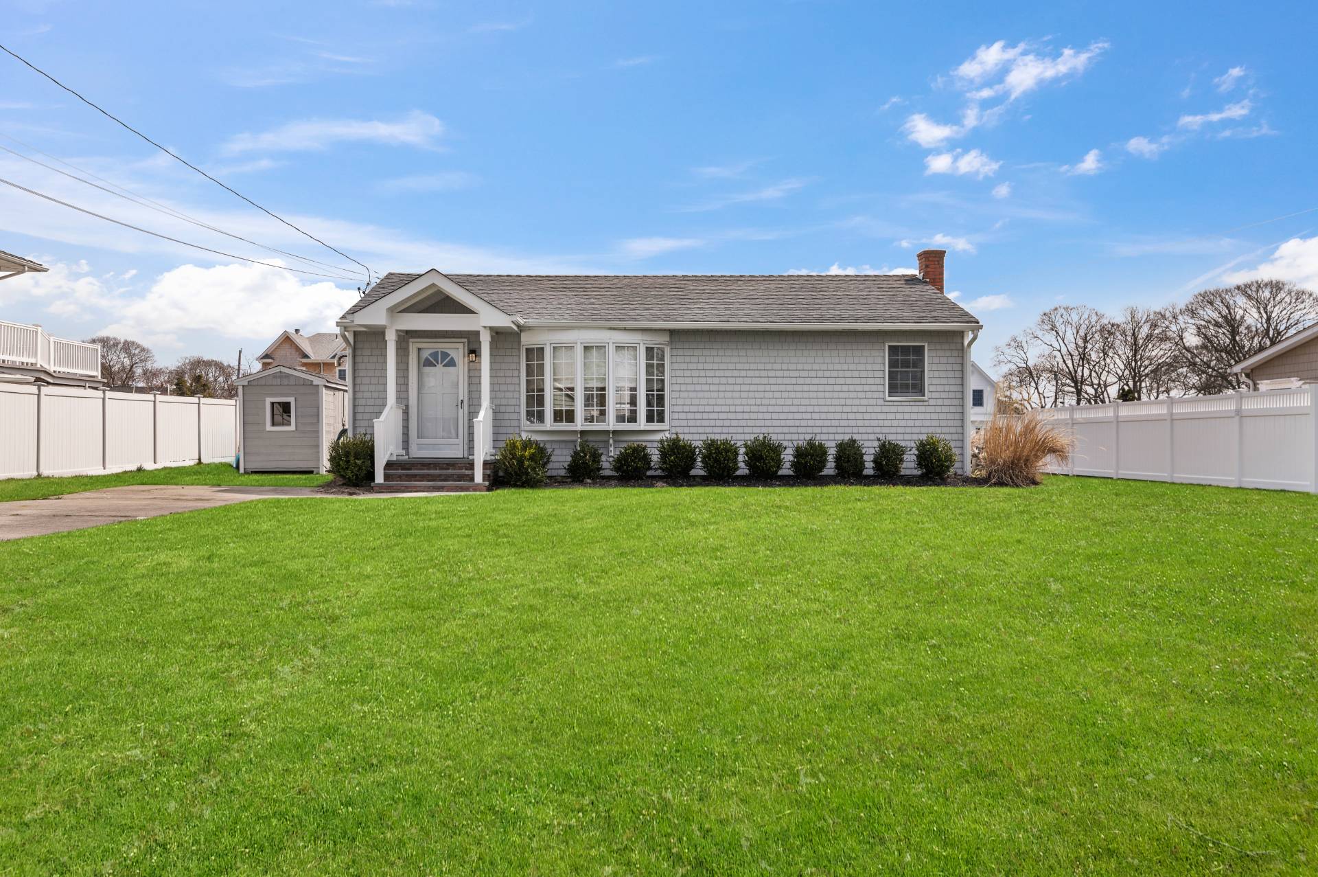 7 Whiting Road