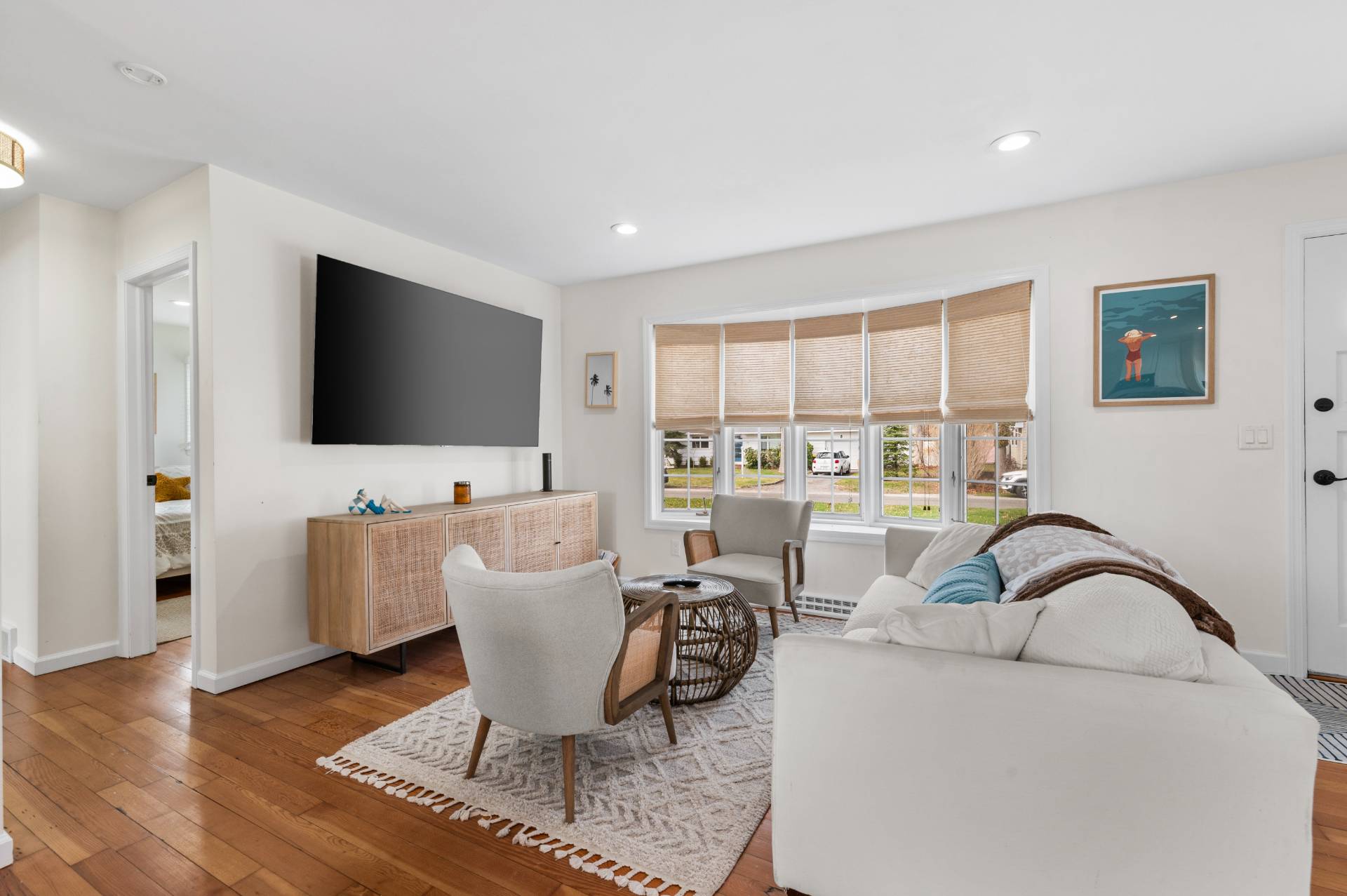7 Whiting Road