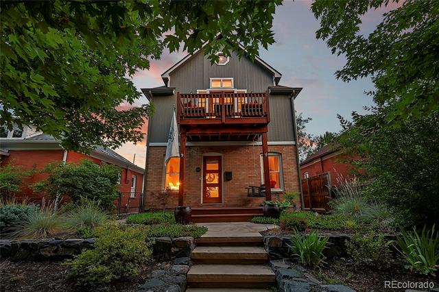 4530 W Hayward Place