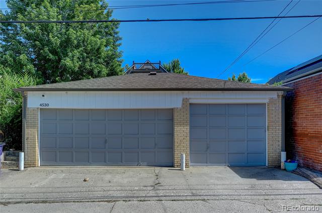 4530 W Hayward Place