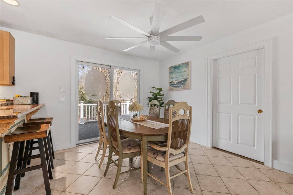 26 BITTERSWEET AVE