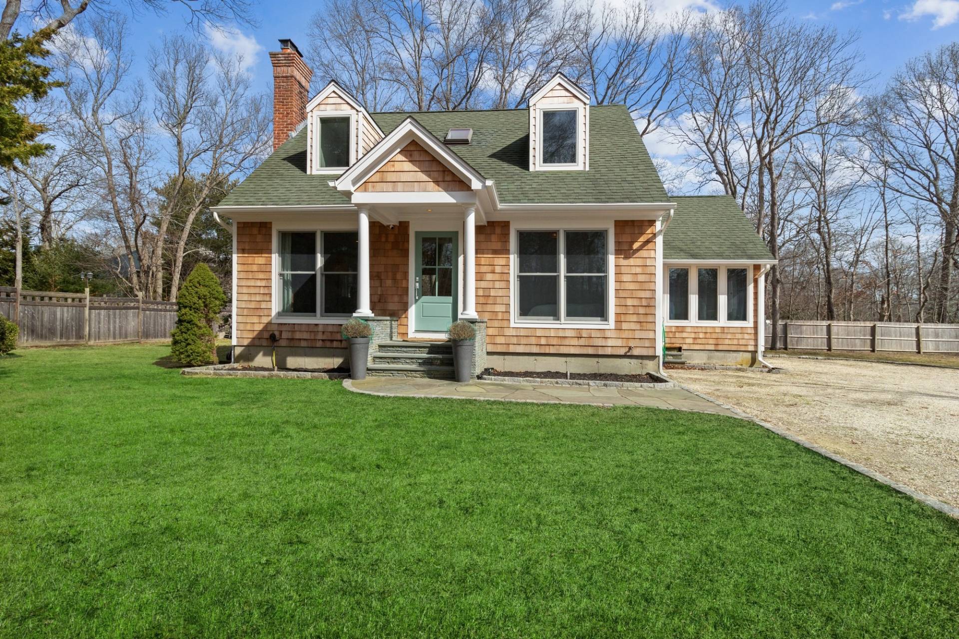 6 Lincoln Ave