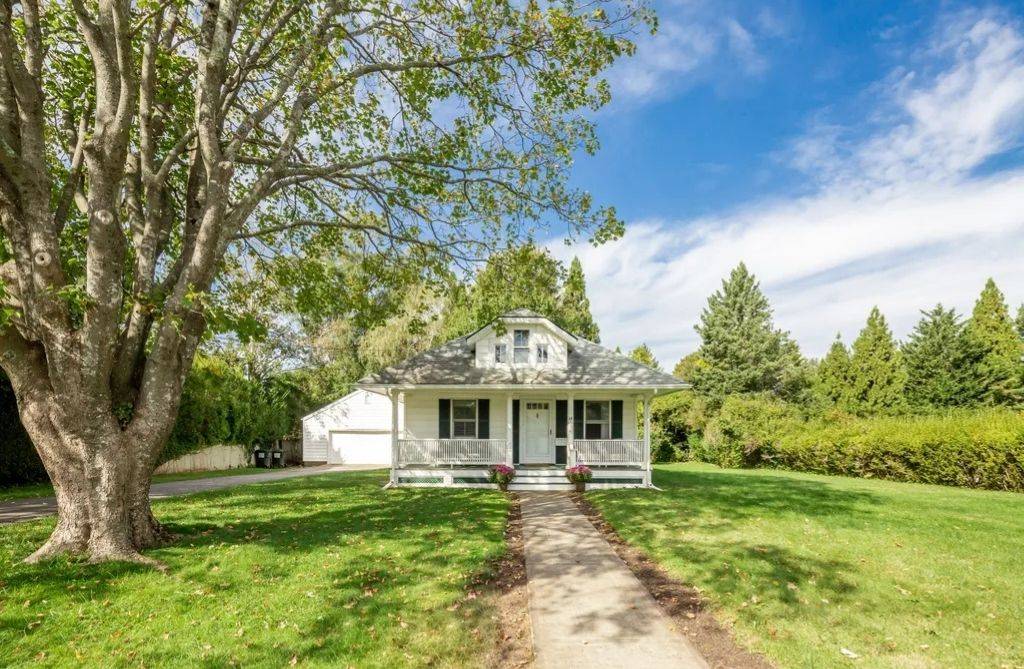 15 Maidstone Ave