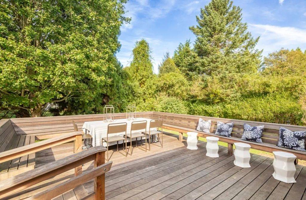 15 Maidstone Ave