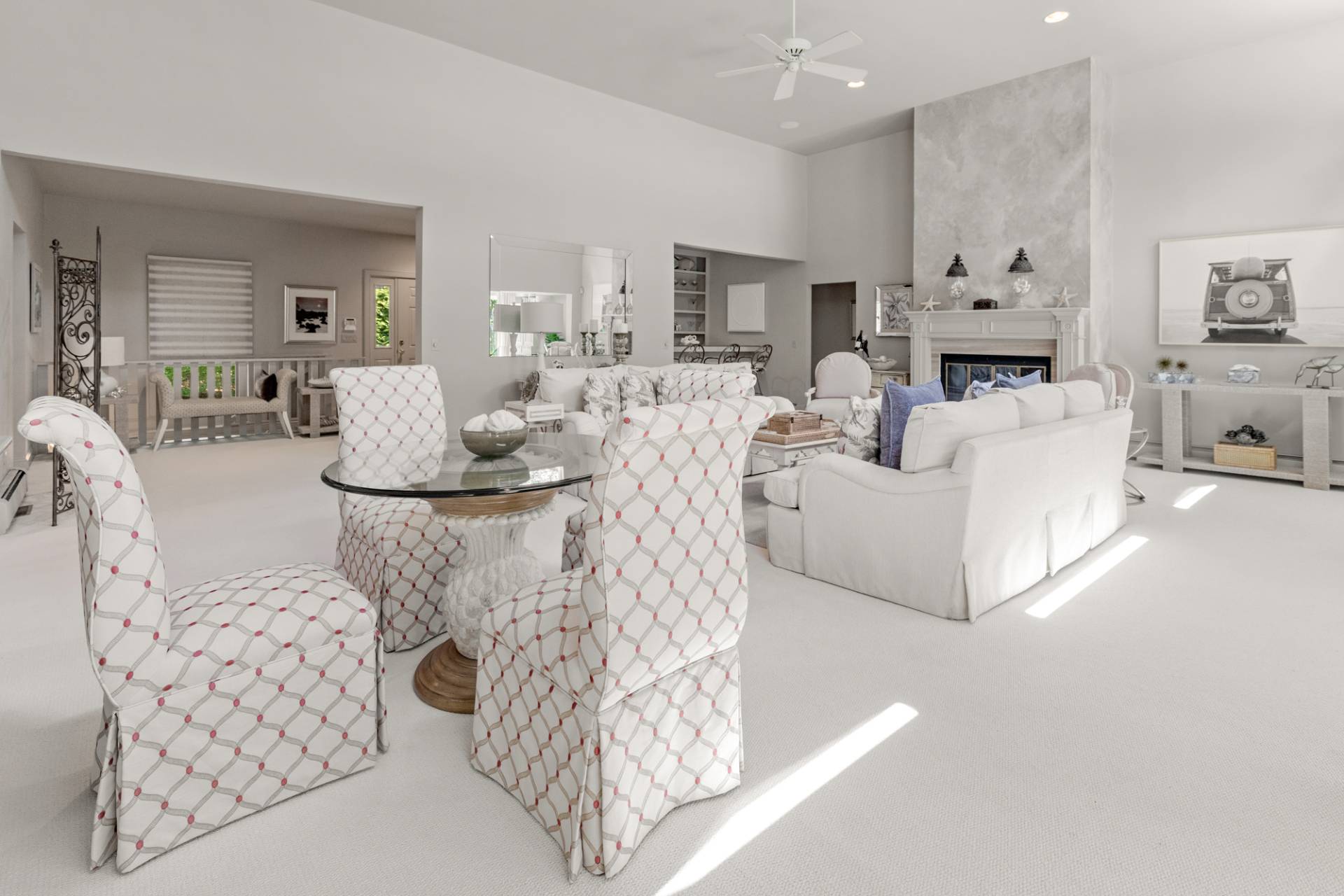 4 LAKEWOOD LN