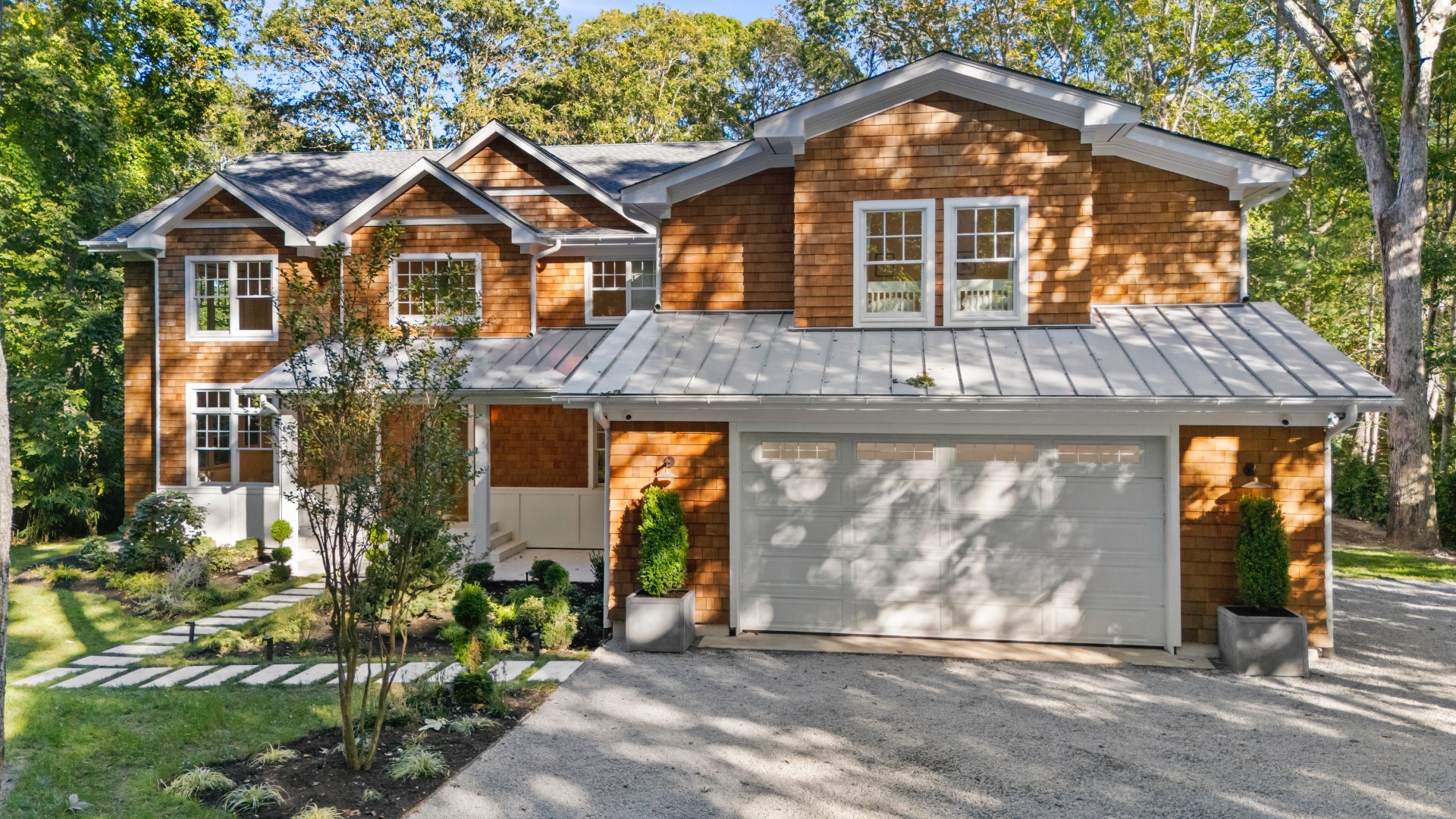 12 Garbis Ln