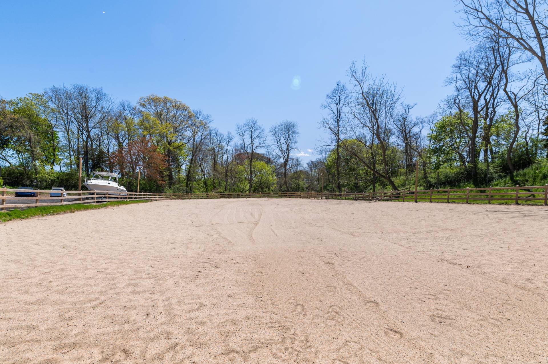 360 West Ln