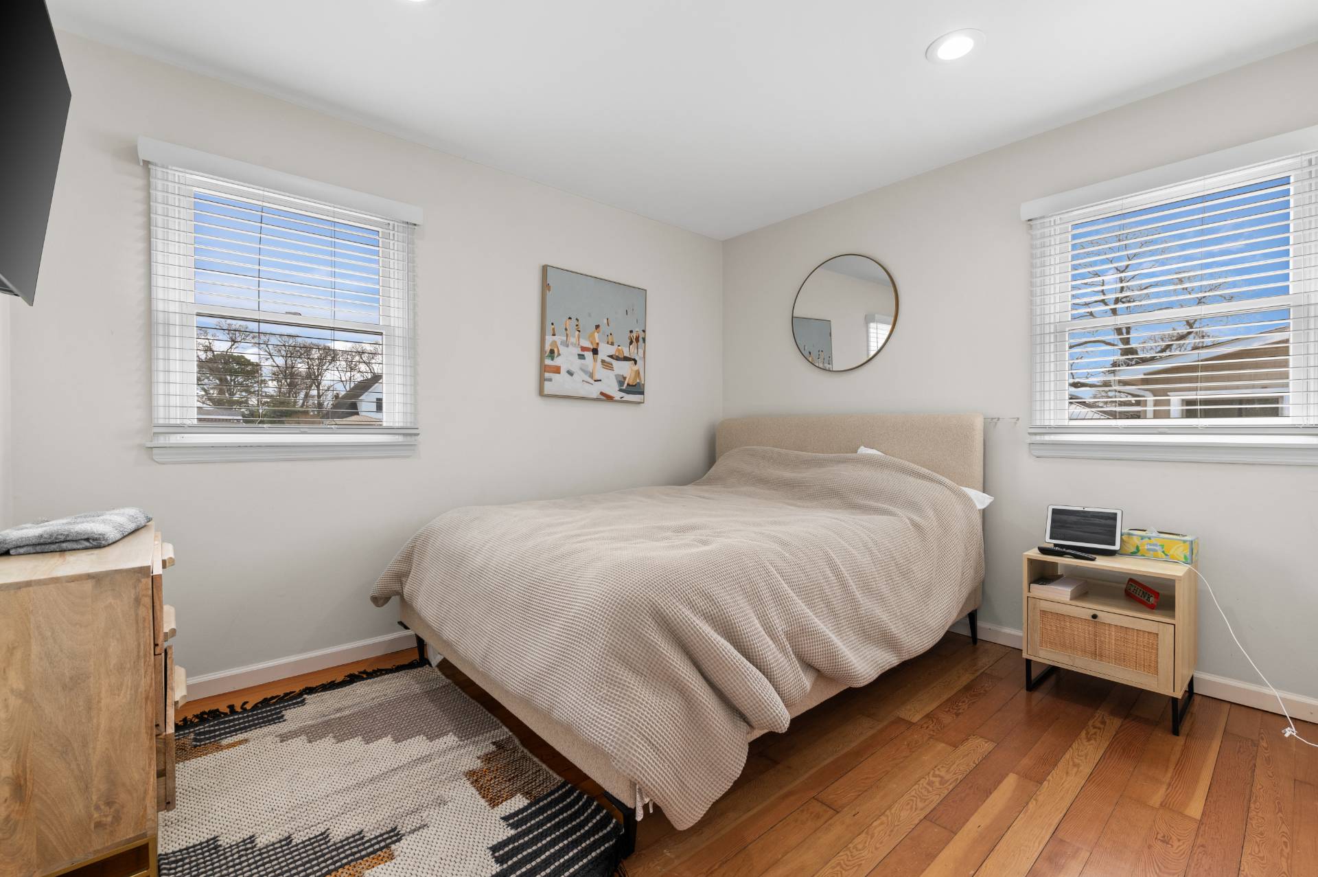 7 Whiting Road