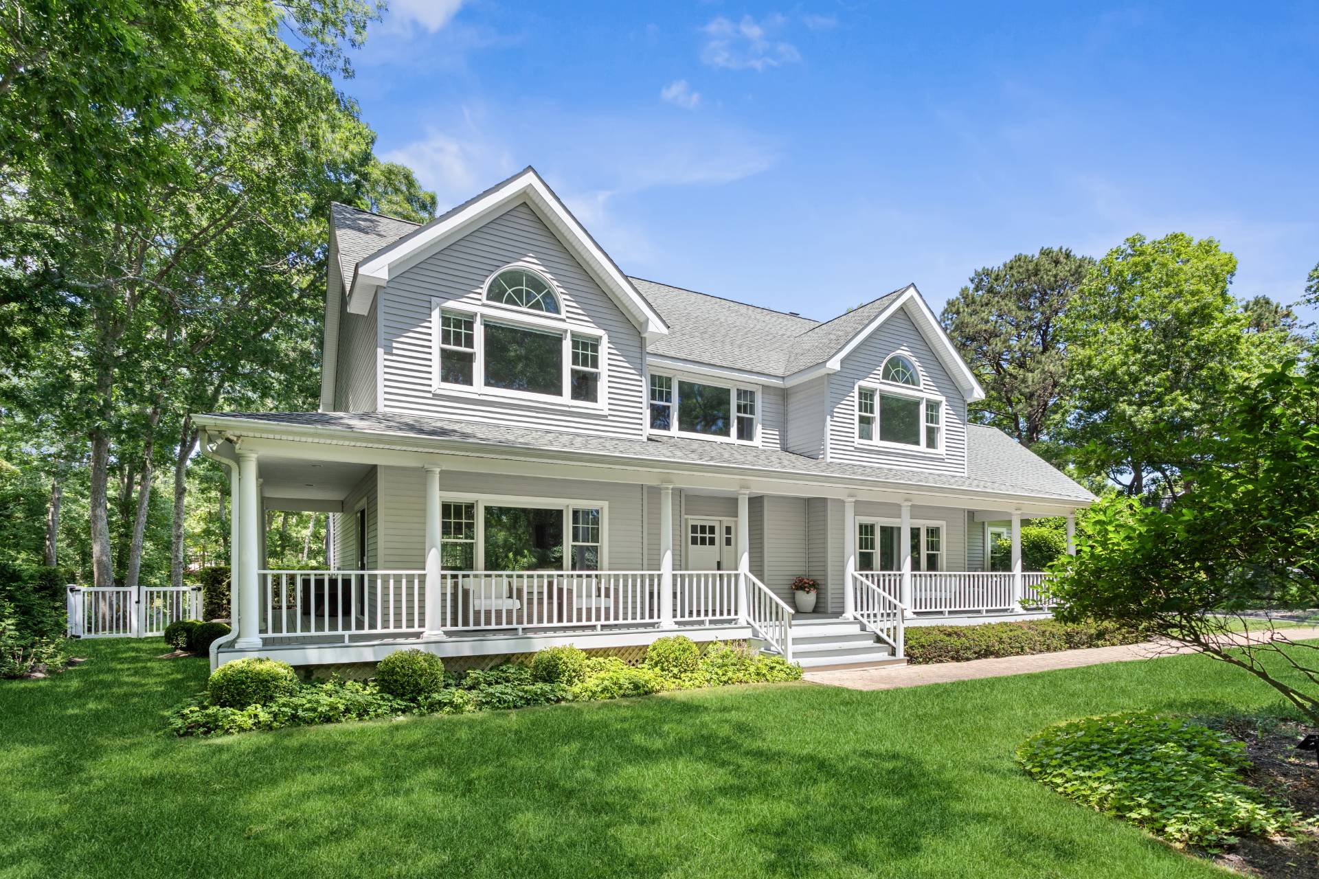 11 STUART CT