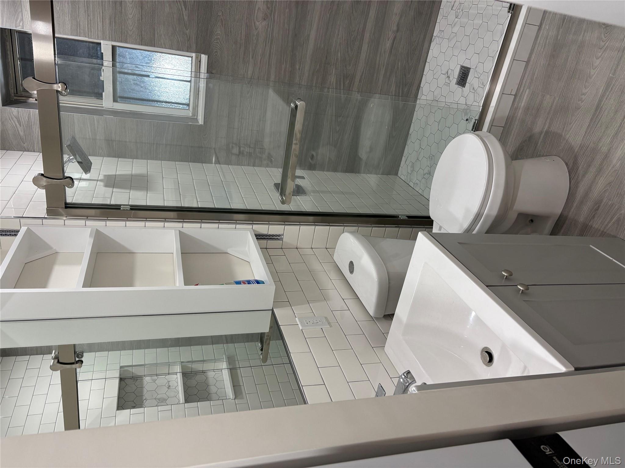 3068 45th Street Unit: 1