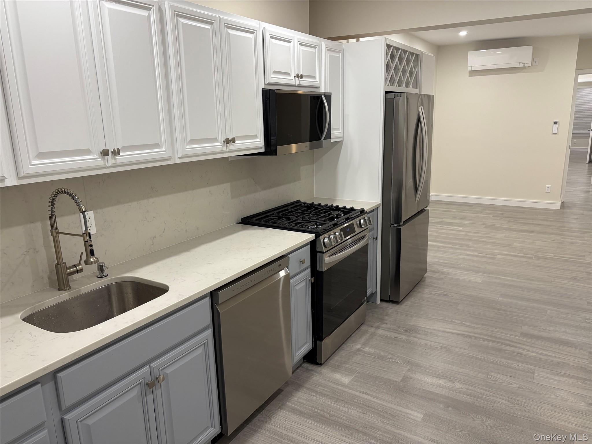 3068 45th Street Unit: 1