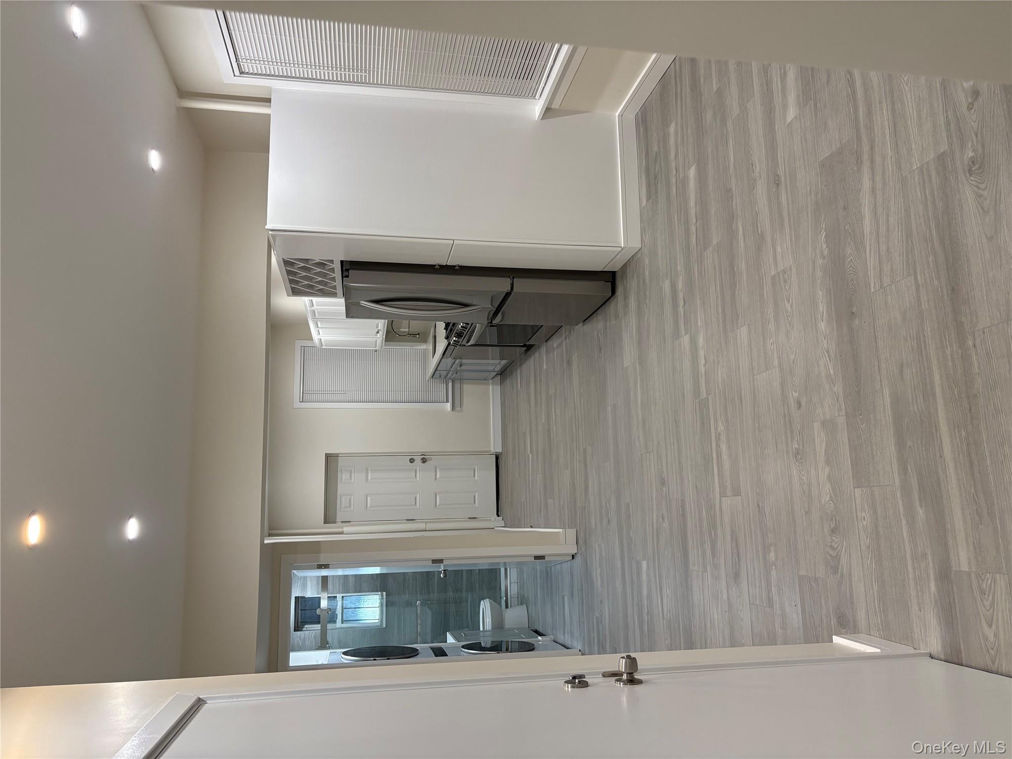 3068 45th Street Unit: 1