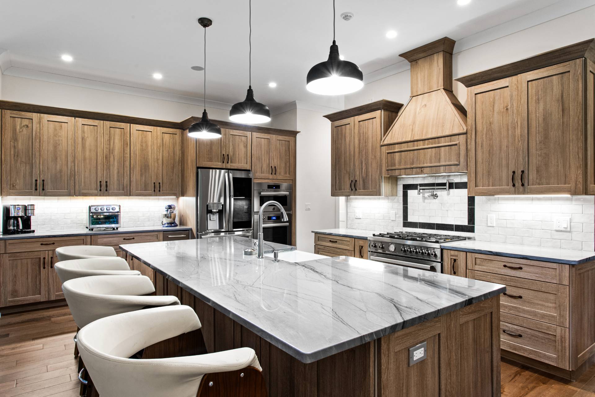 9 DEERLAND DR