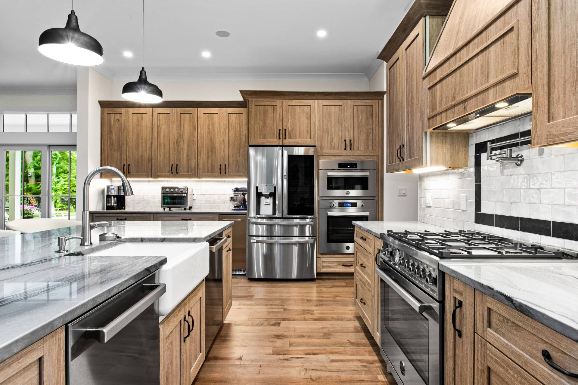 9 DEERLAND DR