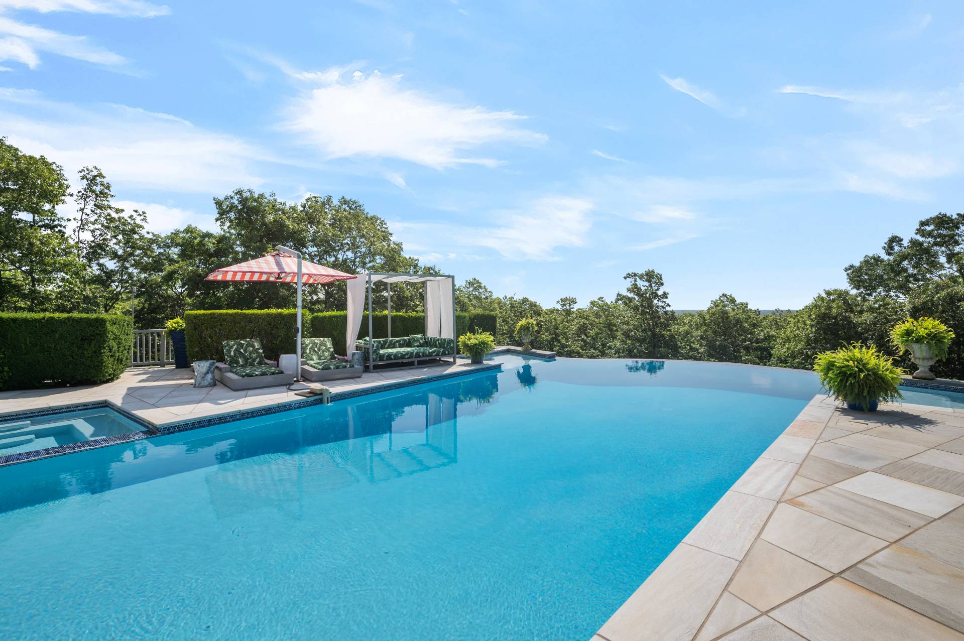 1627 DEERFIELD RD
