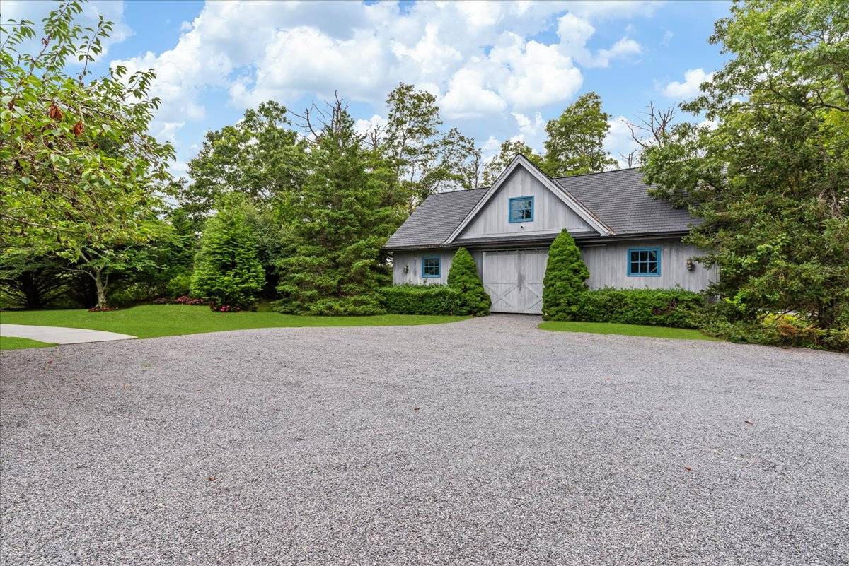 1627 DEERFIELD RD