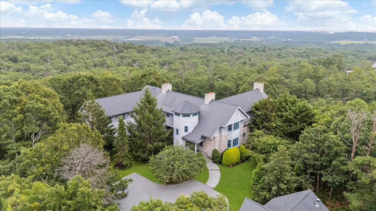 1627 DEERFIELD RD