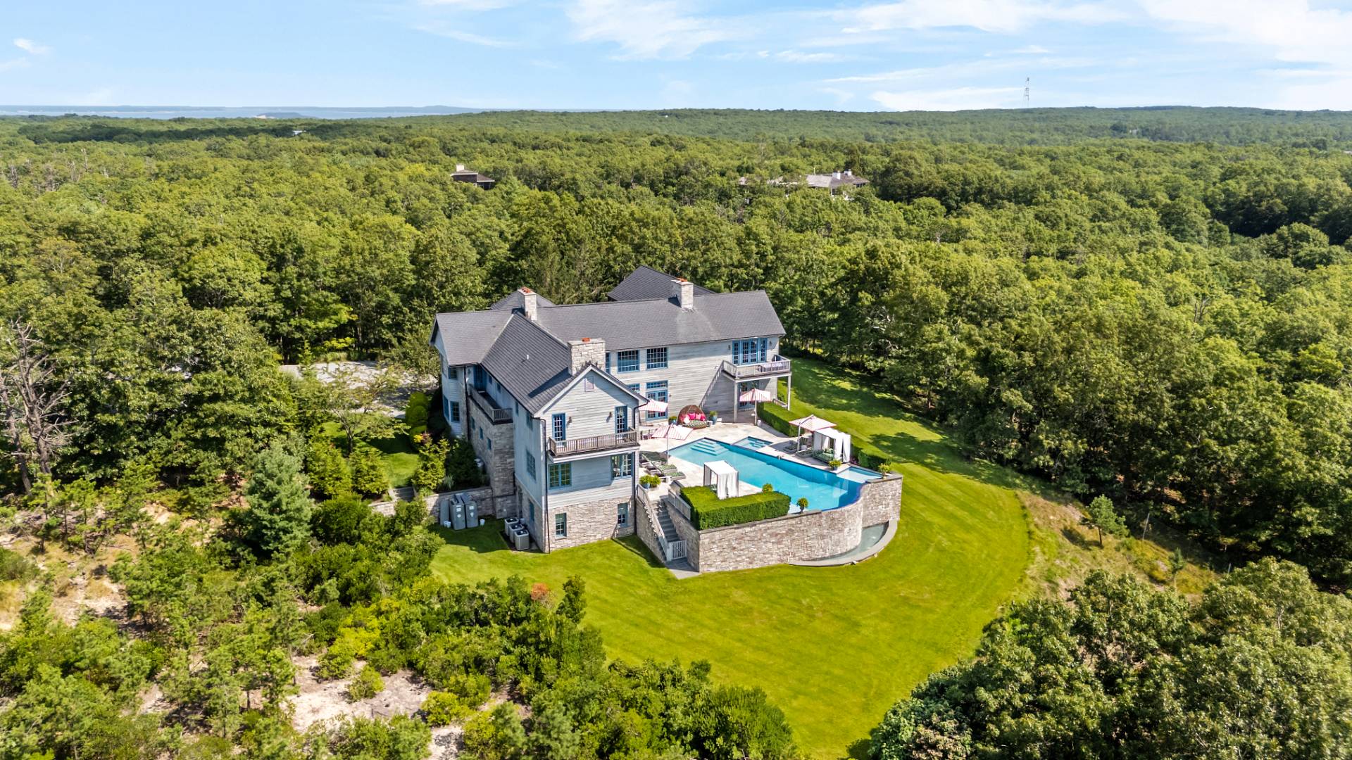 1627 DEERFIELD RD