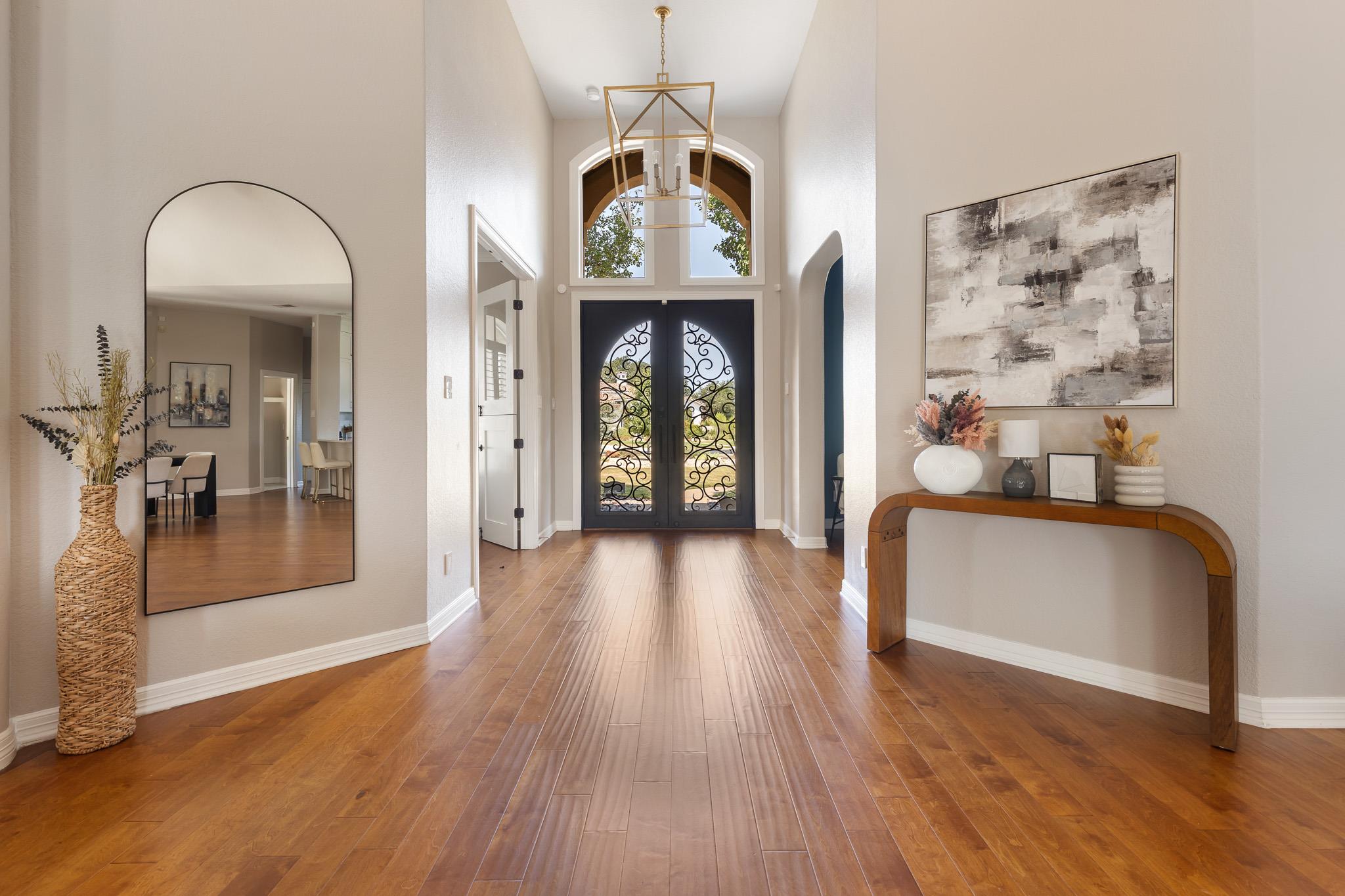 100 Dovetail LN