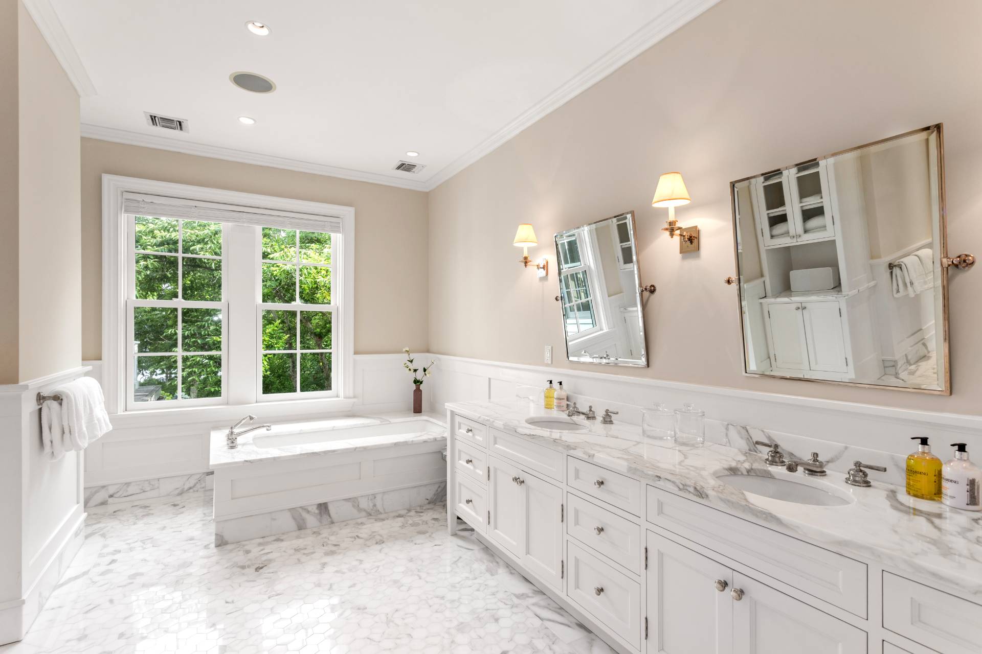 30 Mathews Rd