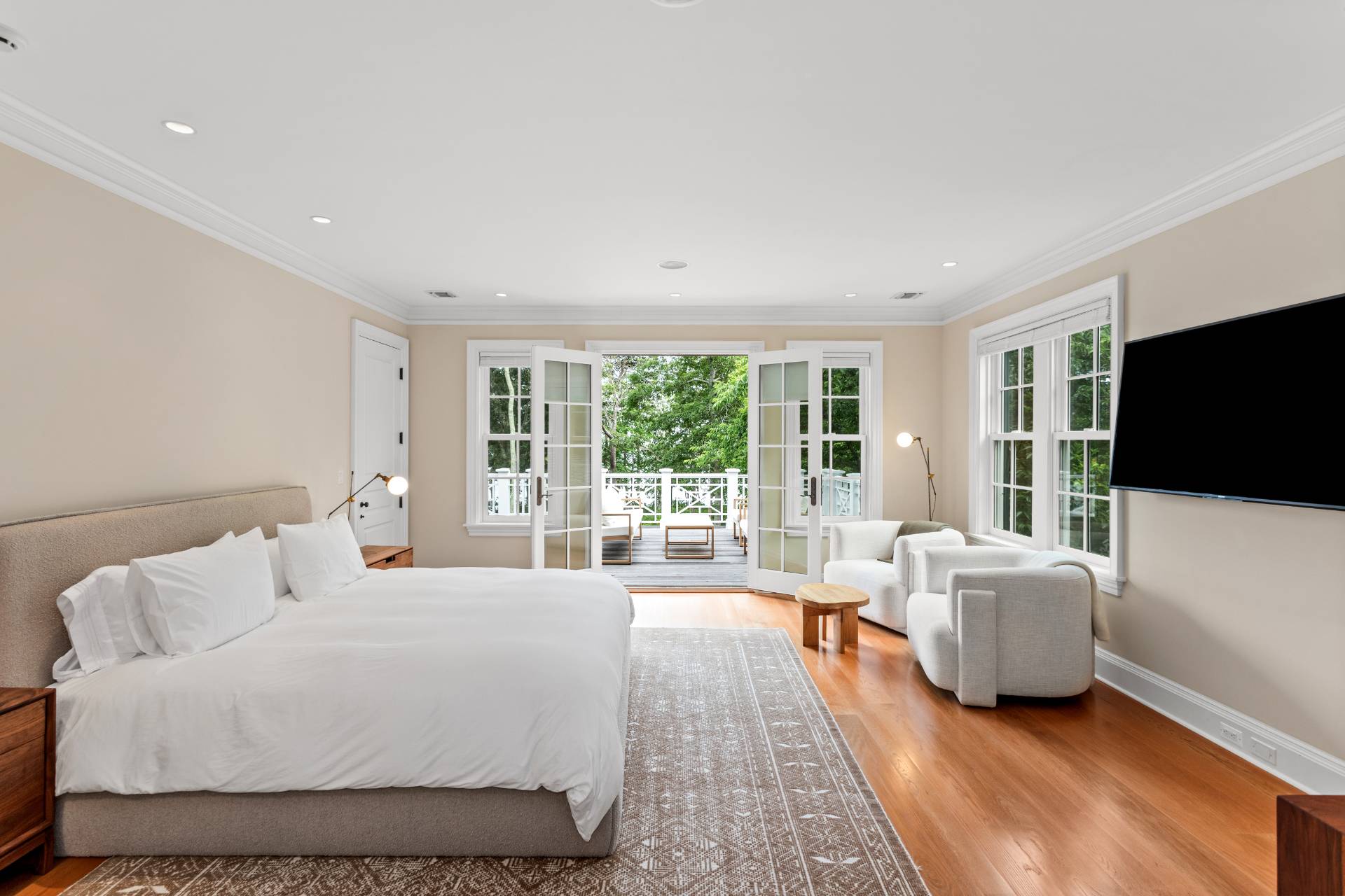 30 Mathews Rd