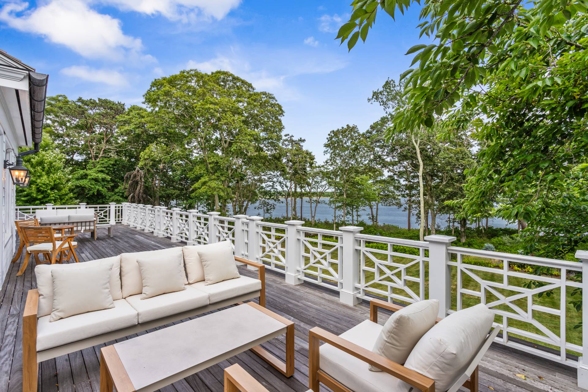 30 Mathews Rd