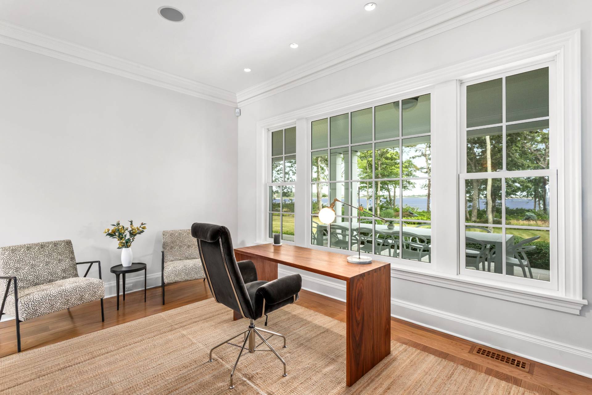 30 Mathews Rd